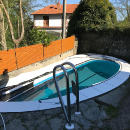 Réparez les dommages de votre piscine rapidement et efficacement avec un service professionnel Viroflay